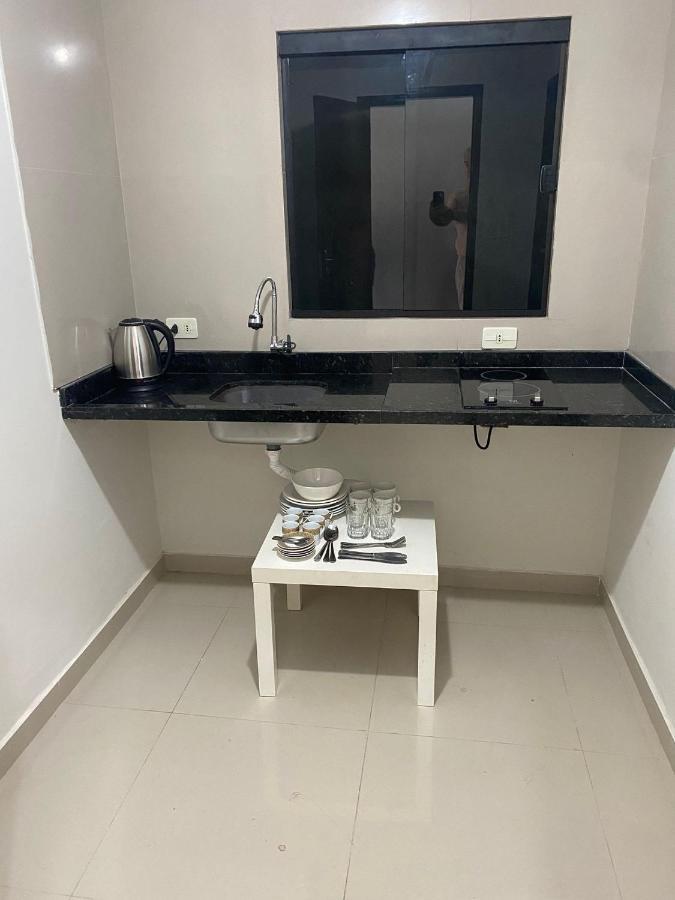 Espana Suites Hotel Ciudad del Este Eksteriør bilde